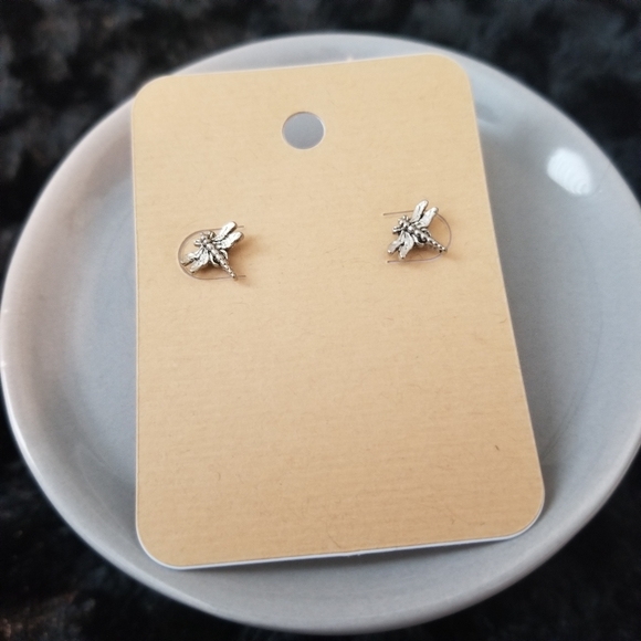 Dainty Dragonfly Earrings - Picture 4 of 4